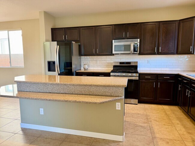 Foto del edificio - Mountains Edge Beauty