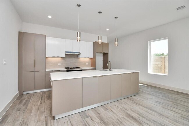 Foto del edificio - 4025 Boho Ln