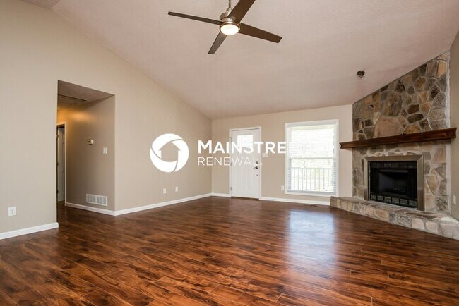 Building Photo - 3 Bedroom Pet-Friendly Home in Austell, GA with Main Street Renewal