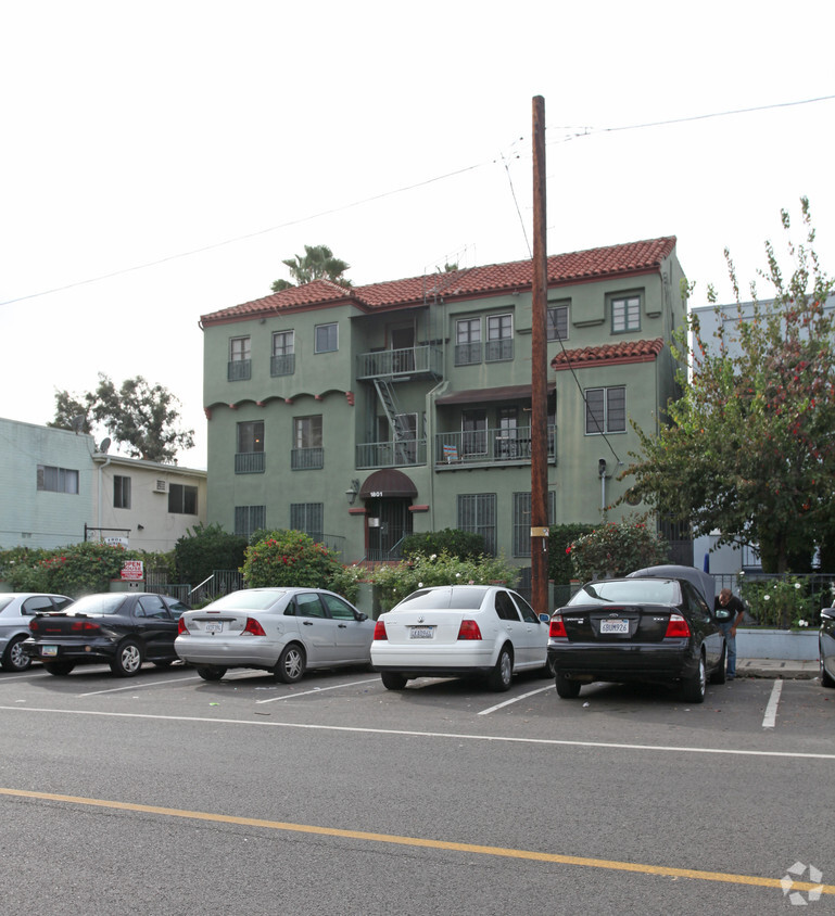 Primary Photo - 1801 N Kingsley