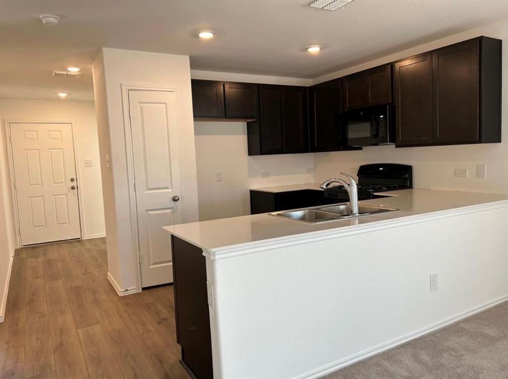 Foto principal - 2413 Windrow Ln