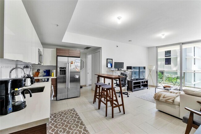 Foto del edificio - 1010 SW 2nd Ave