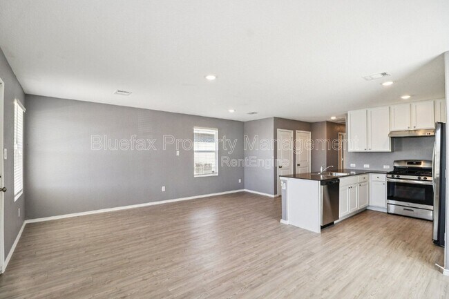 Building Photo - 7244 Pasture Run