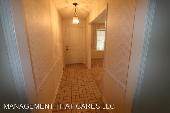 Building Photo - 3 br, 2 bath House - 7143 Atherton Cove
