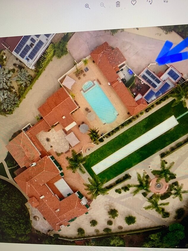 Primary Photo - 1048 Myrtle Way