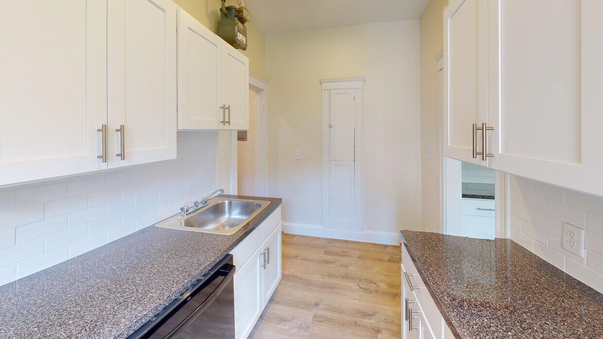 Foto principal - 109 Chiswick Rd