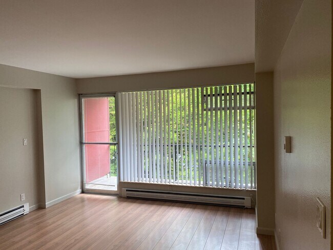 Foto del interior - 2020 Building