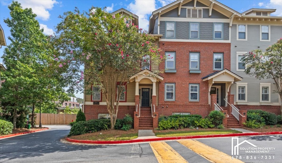 Photo - 655 Mead St SE (Atlanta, GA)