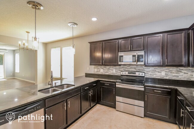 Building Photo - 15749 Lexington Park Blvd