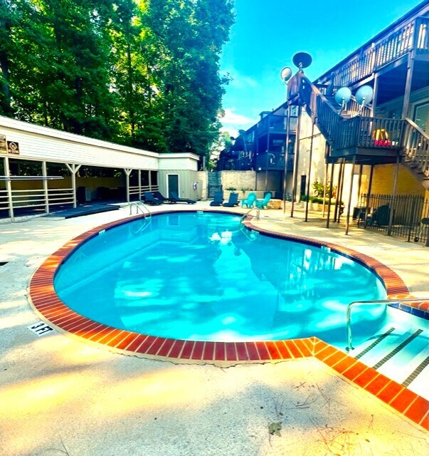 Foto del edificio - 3257 Warringwood Dr
