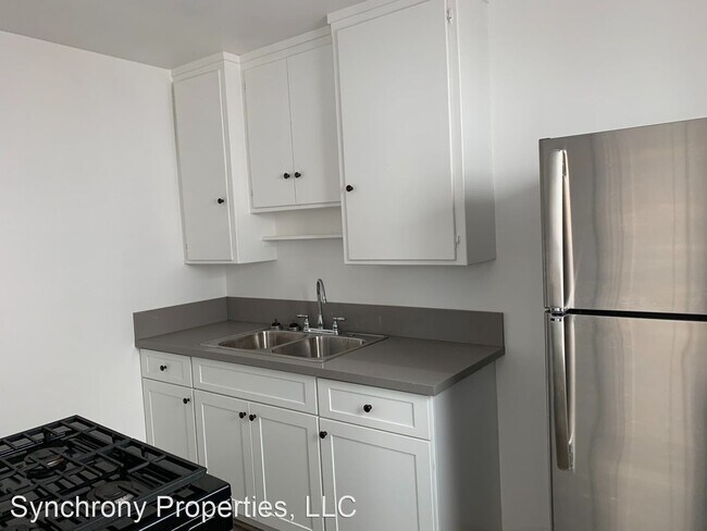 Foto del edificio - 433 E 3rd St