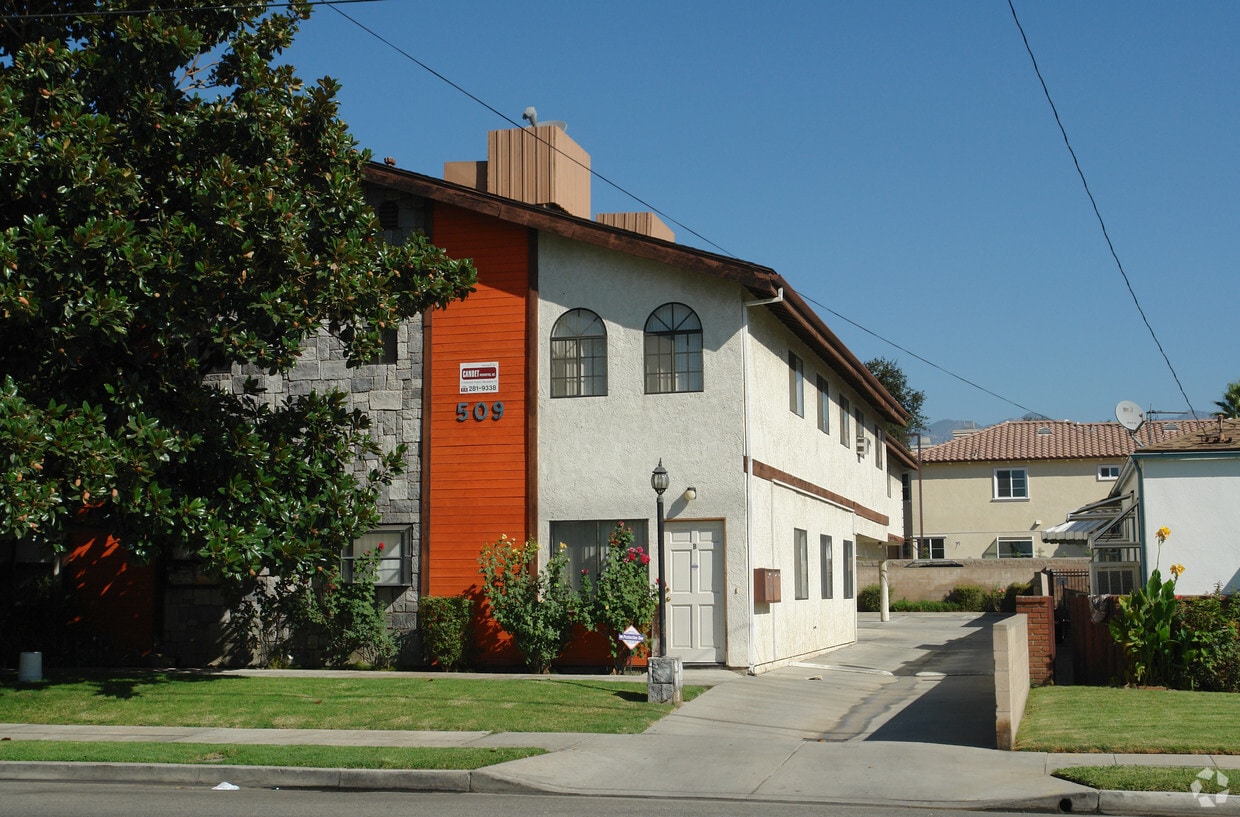 Primary Photo - 509 E Broadway