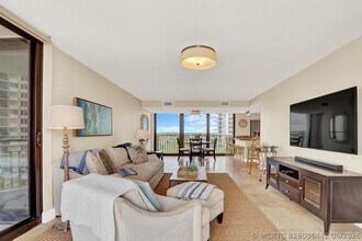Building Photo - 3000 N Ocean Dr