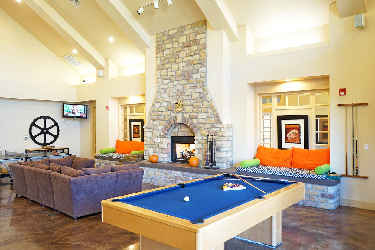  The Lodge Apartments in Weatherford, OK