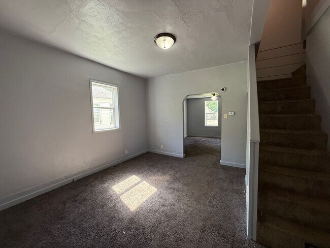 Foto del edificio - 1242 E Willard Ave