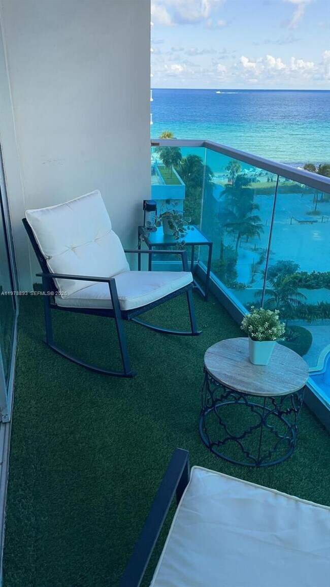 Foto del edificio - 4001 S Ocean Dr