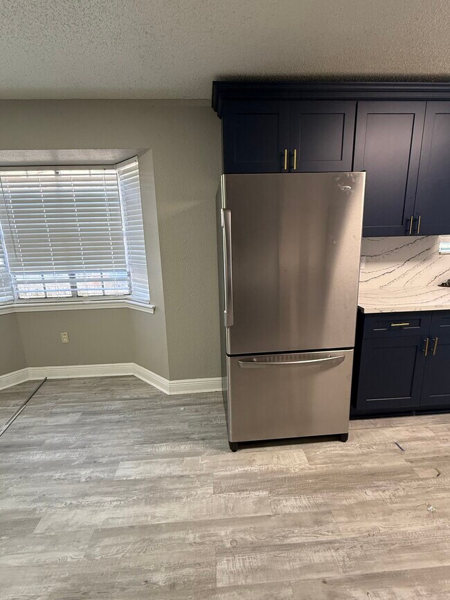 Foto del edificio - 7718 Reindeer St