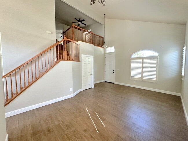 Photo - 4629 Stern Dr House