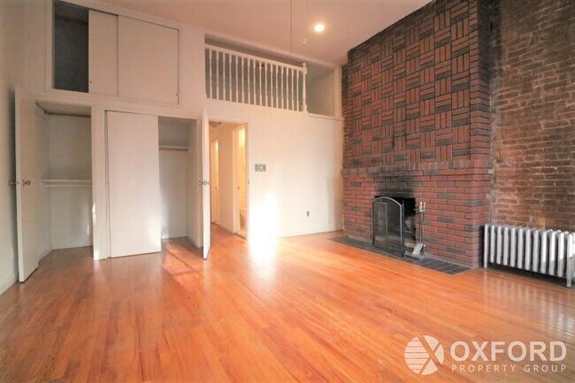 Building Photo - 34 West 85th Street