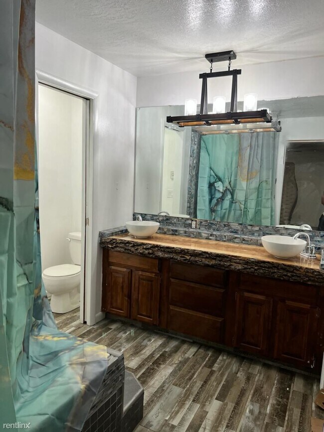 Foto del edificio - 3 br, 2.5 bath Triplex - 201 South 19th Av...