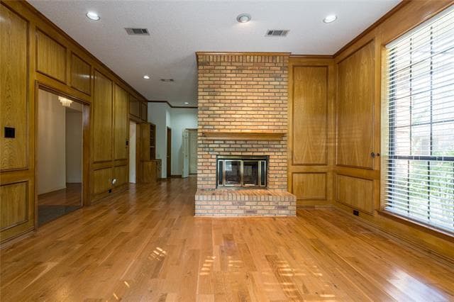 Building Photo - 2317 Lone Oak Trail