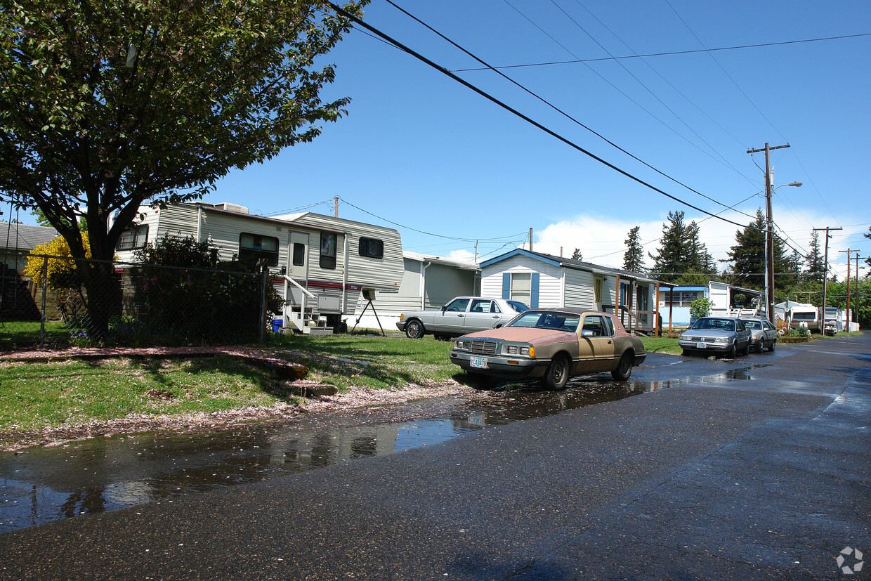 Primary Photo - Midway Mobile Home Park