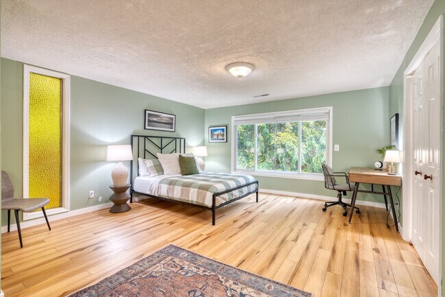 Building Photo - 69437 E Vine Maple Dr