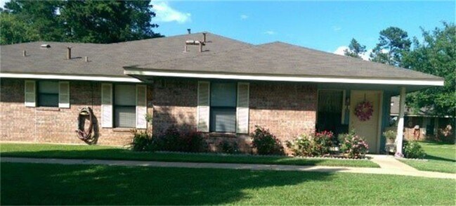 Foto del edificio - 806 E Houston St