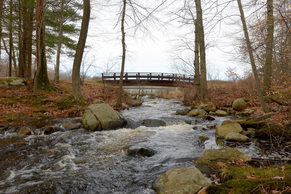 Moving to Holbrook, MA? Learn about renting in Holbrook