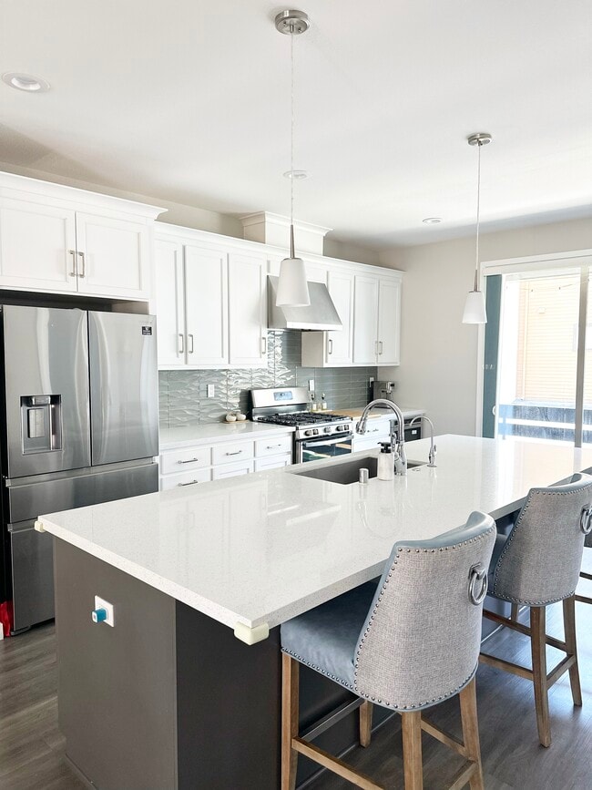 Building Photo - 5465 Gracen Way