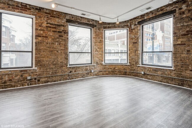 Foto del edificio - 2530 N Clark St
