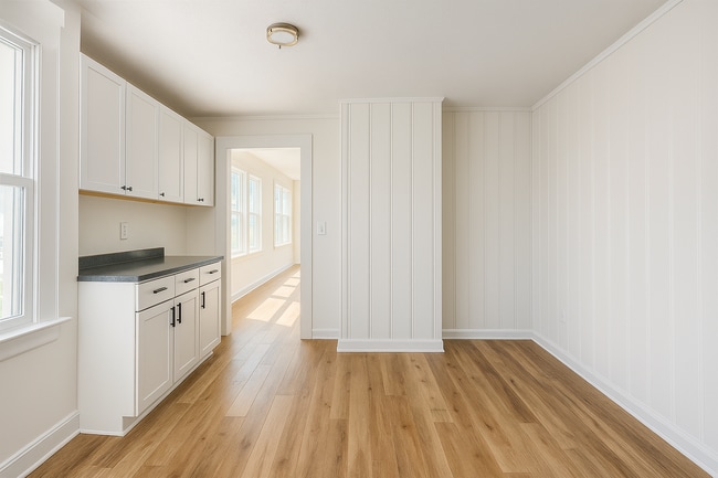 Building Photo - 3848 Spann Ave