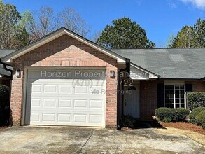 Building Photo - 3999 Hidden Hollow Dr