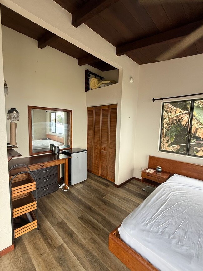 Foto del edificio - Furnished Pool House Studio with Lanai