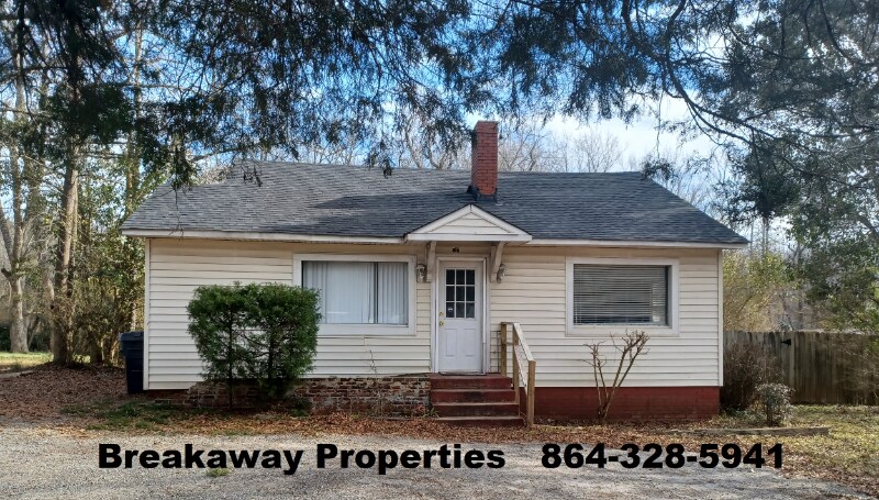 Primary Photo - 512 Hwy 29 Byp N