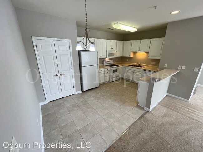 Building Photo - 2 br, 2 bath House - 6981 HANESBROOK CIR, ...