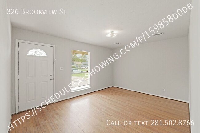 Building Photo - 326 Brookview St