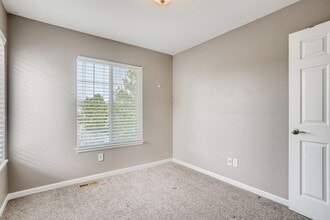 Building Photo - 10594 Jewelberry Trail