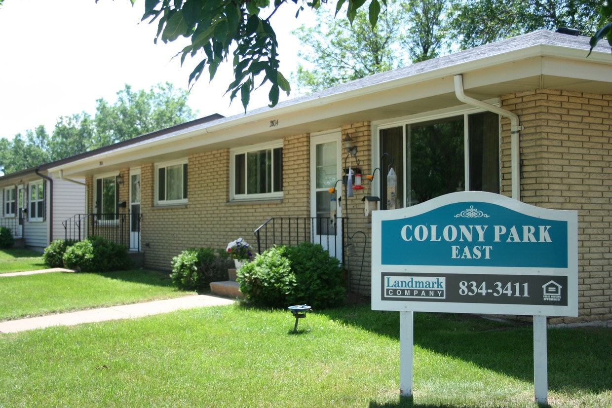 Primary Photo - Colony Park East