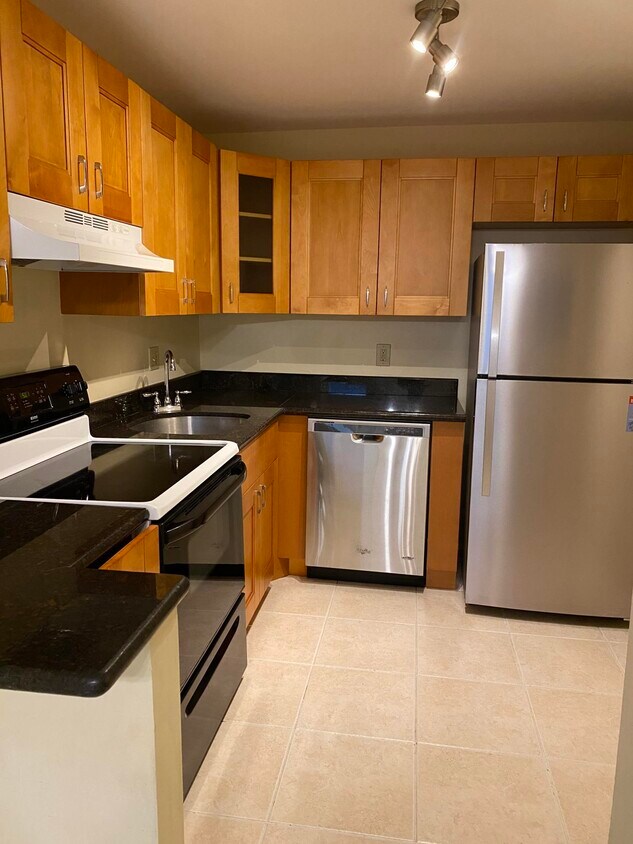 Foto principal - 470 NW 20th St