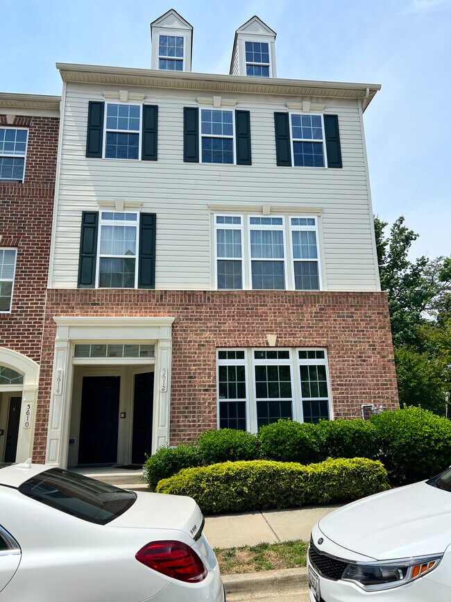 Foto del edificio - 5614 Virginia Ln