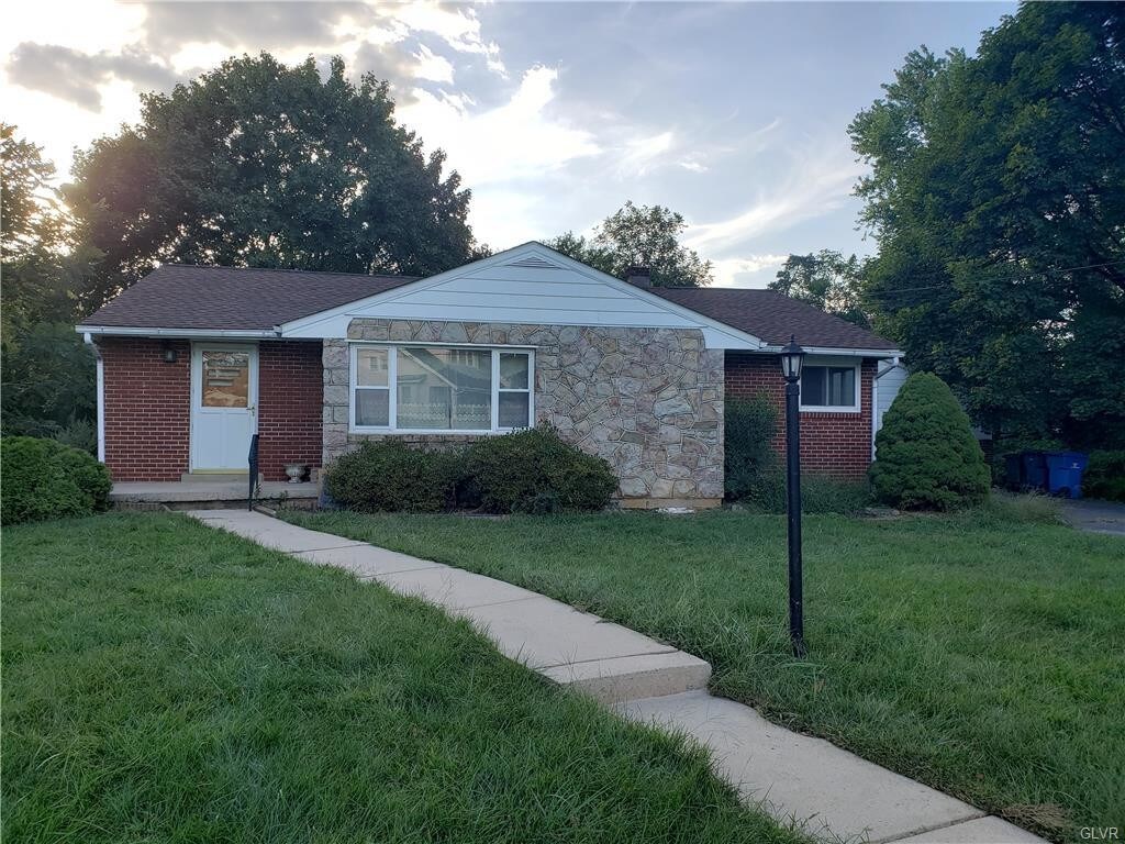 1528 Whitehall Ave, Allentown, PA 18104 House Rental in Allentown, PA