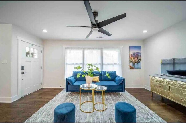 Foto del edificio - 645 Montevista St SW