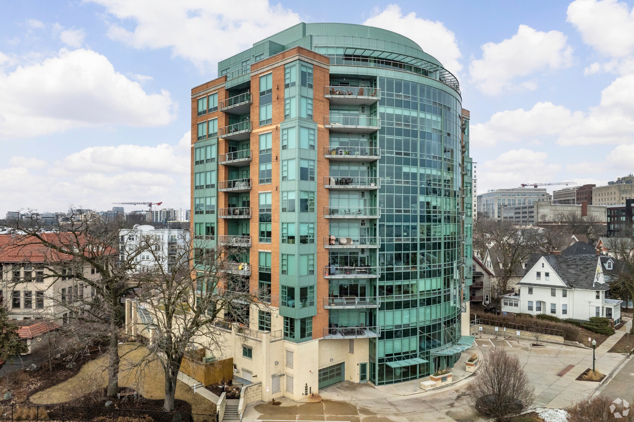 Nolen Shore Condominiums