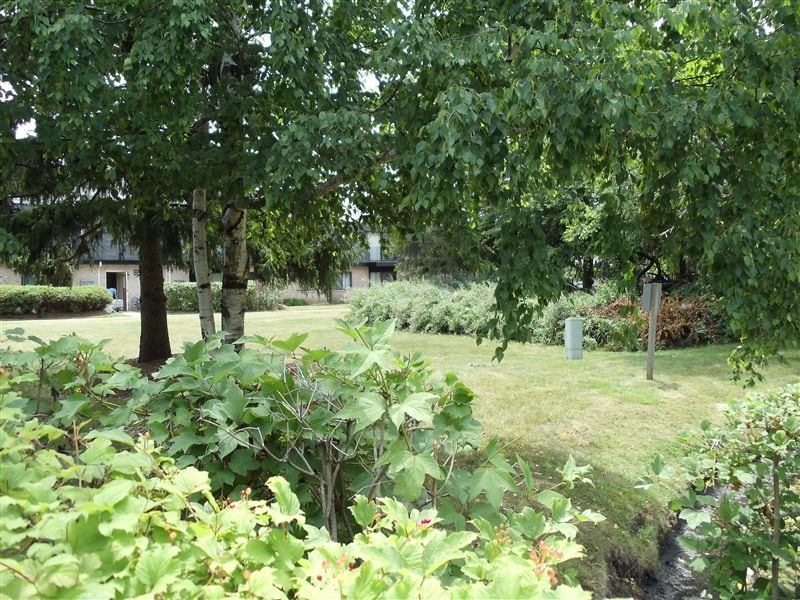 Primary Photo - 300 W Lakeside Dr