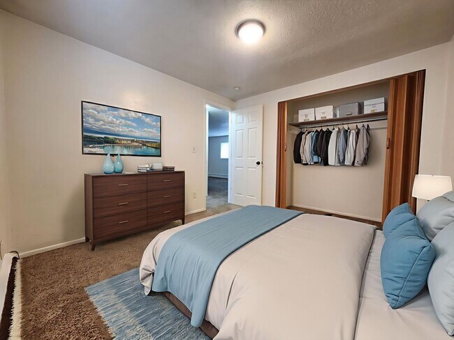 Foto del edificio - 7140 Alegre Cir