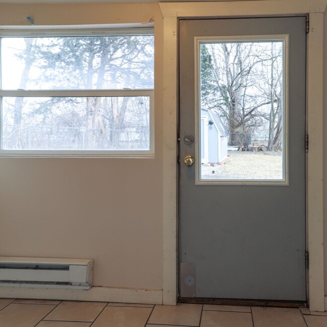 Building Photo - 1102 Pannell St