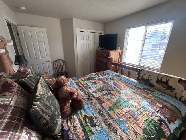 Foto del edificio - 1707 Dora Dr N