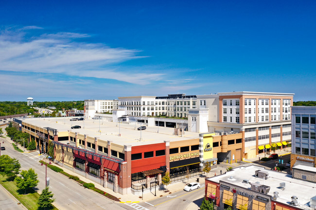 Bayshore Place Apartments - Glendale, WI | Apartments.com