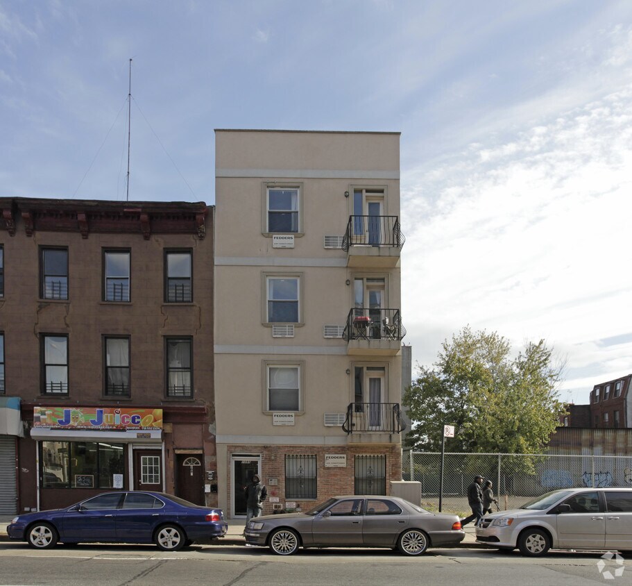 Building Photo - 1095 Bedford Ave